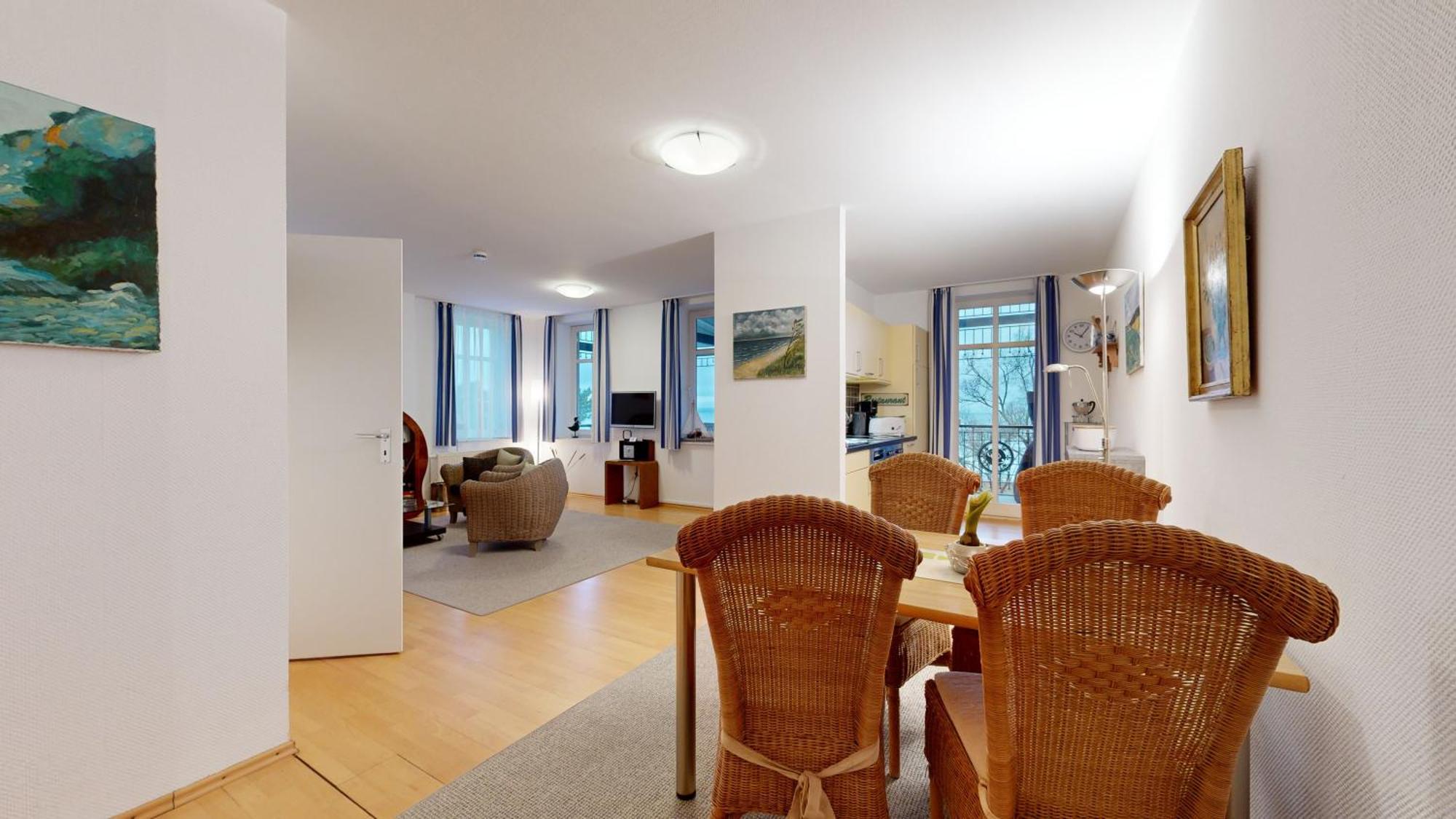 Villa Strandblick In Binz, Fewos Direkt Am Strand Mit Balkon Und Teilweise Mit Meerblick Exterior foto