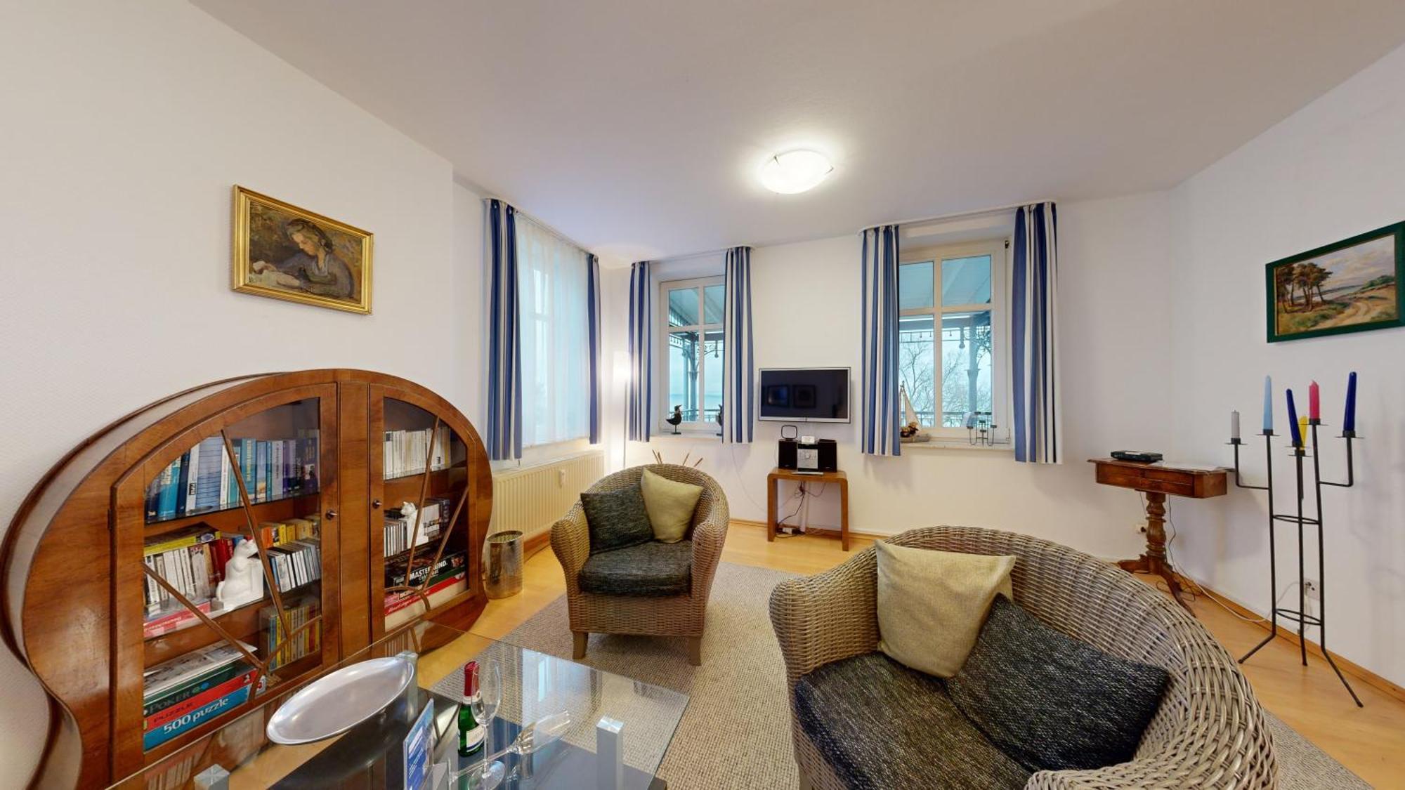 Villa Strandblick In Binz, Fewos Direkt Am Strand Mit Balkon Und Teilweise Mit Meerblick Exterior foto